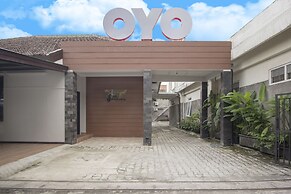 OYO 572 Omah Gedongkuning Syariah Homestay