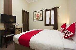 OYO 572 Omah Gedongkuning Syariah Homestay