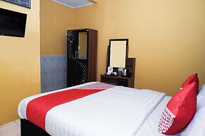 Super OYO 598 Udan Mas Guesthouse& Gallery