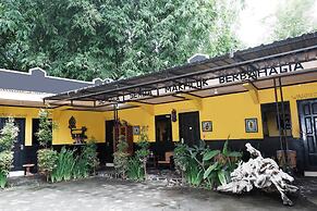 Super OYO 598 Udan Mas Guesthouse& Gallery