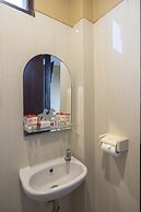 Capital O 612 Dante Guesthouse