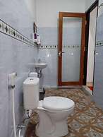 Santhi Guna Bungalow