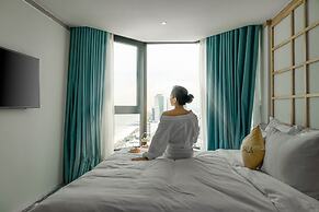 Sala Danang Beach Hotel