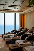 Sala Danang Beach Hotel