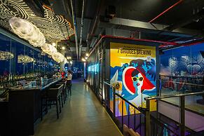 Sala Danang Beach Hotel