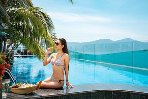 Sala Danang Beach Hotel