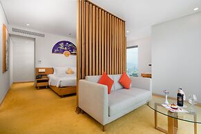 Sala Danang Beach Hotel