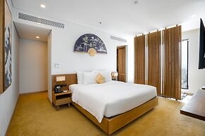Sala Danang Beach Hotel