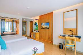 Sala Danang Beach Hotel