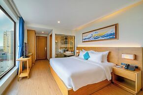 Sala Danang Beach Hotel