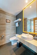 Sala Danang Beach Hotel