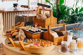 Sala Danang Beach Hotel