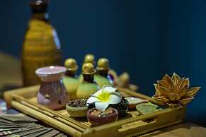 Sala Danang Beach Hotel