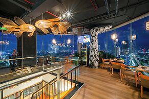 Sala Danang Beach Hotel