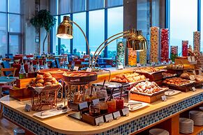 Sala Danang Beach Hotel