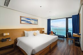 Sala Danang Beach Hotel