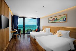 Sala Danang Beach Hotel