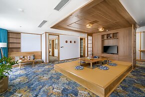 Sala Danang Beach Hotel