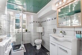 Apartments Molo Longo