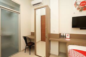 Super OYO Capital O 614 Graha 8 Syariah