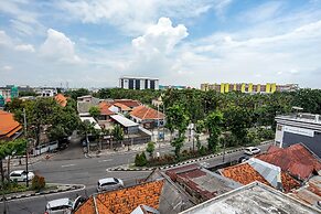 Super OYO Capital O 614 Graha 8 Syariah