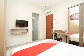 Super OYO Capital O 614 Graha 8 Syariah