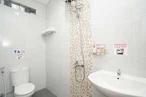 Super OYO Capital O 614 Graha 8 Syariah