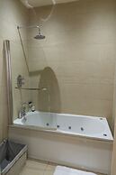 Luxury Apt No 1 - Two Bed Apartment