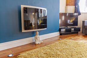 Luxury Apt No 1 - Two Bed Apartment