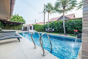 AnB Poolvilla Grand Modern 3BR Jomtien