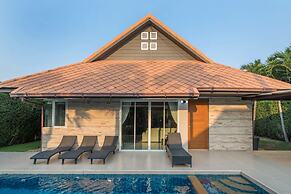 AnB Poolvilla Grand Modern 3BR Jomtien