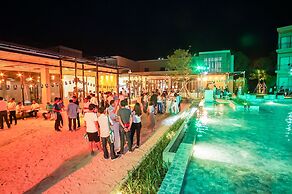 The Gallery Hotel Nai Harn