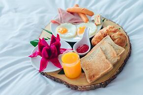 The Gallery Hotel Nai Harn