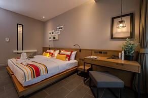 The Gallery Hotel Nai Harn