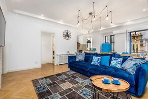 Luxury Apartment Karolina Riva