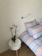 Montreuil Appart Holidays SAS