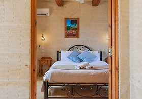 Ta Danjela 4 Bedroom Villa With Private Pool