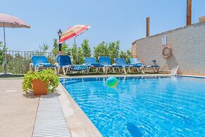 Ta Danjela 4 Bedroom Villa With Private Pool