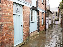 Warehouse Apartments