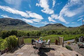 Craigeanie Farmhouse