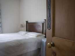 Stunning Cottage on the Beach Portnoo, Narin