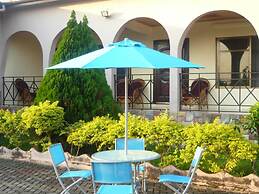 A Spacious 3 Bedroom House