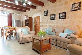 Villa Savona 3 Bedroom Villa With Private Pool