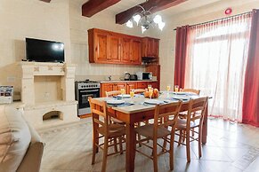 Villa Savona 3 Bedroom Villa With Private Pool