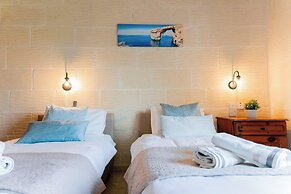 Villa Savona 3 Bedroom Villa With Private Pool