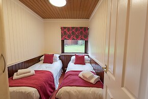 Conifer Lodge 25 With Hot Tub, Newton Stewart