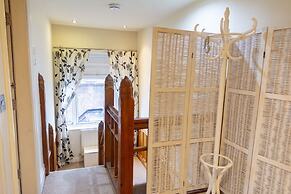 Luxury Apt No. 2 - One Bed Apartment