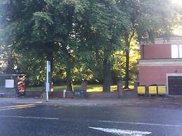 Luxury Apt No. 2 - One Bed Apartment