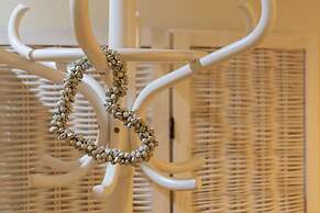 Luxury Apt No. 2 - One Bed Apartment