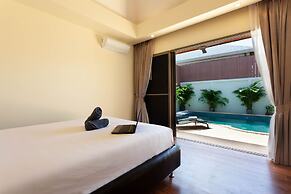 Tropical Bliss at Boutique Villa Sequoia